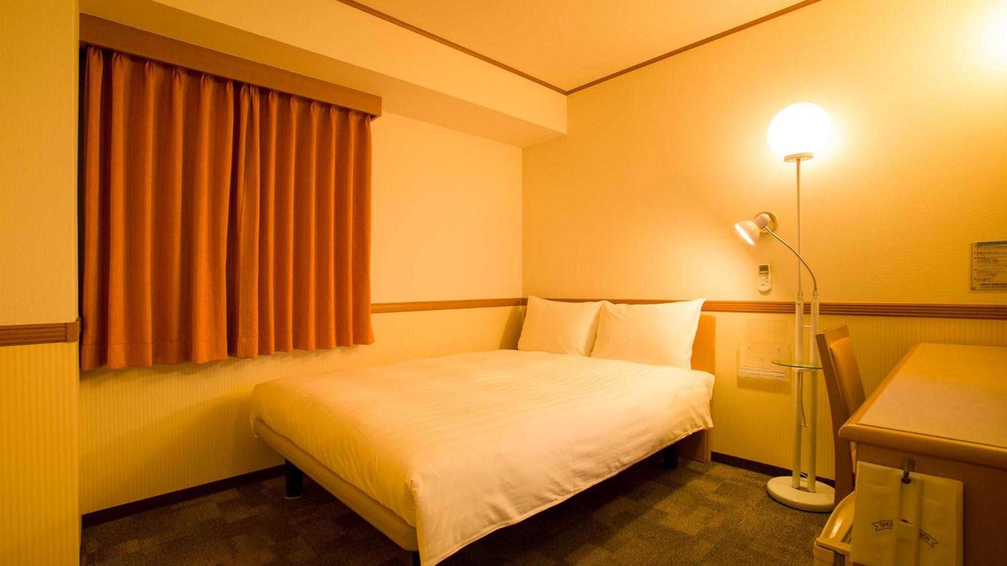 Toyoko Inn Nishitetsu Kurume Eki Higashi Guchi Habitación foto