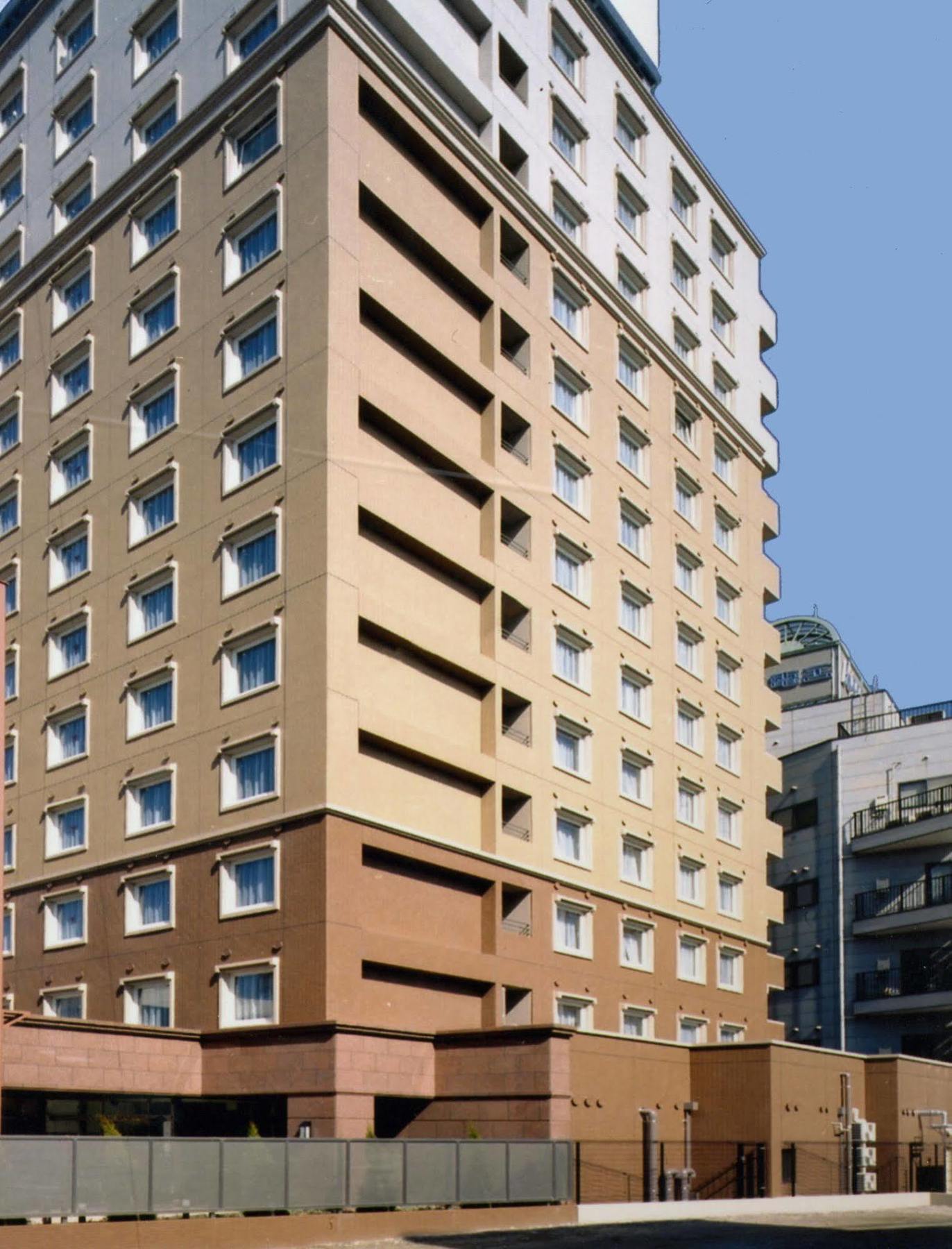 Toyoko Inn Nishitetsu Kurume Eki Higashi Guchi Exterior foto